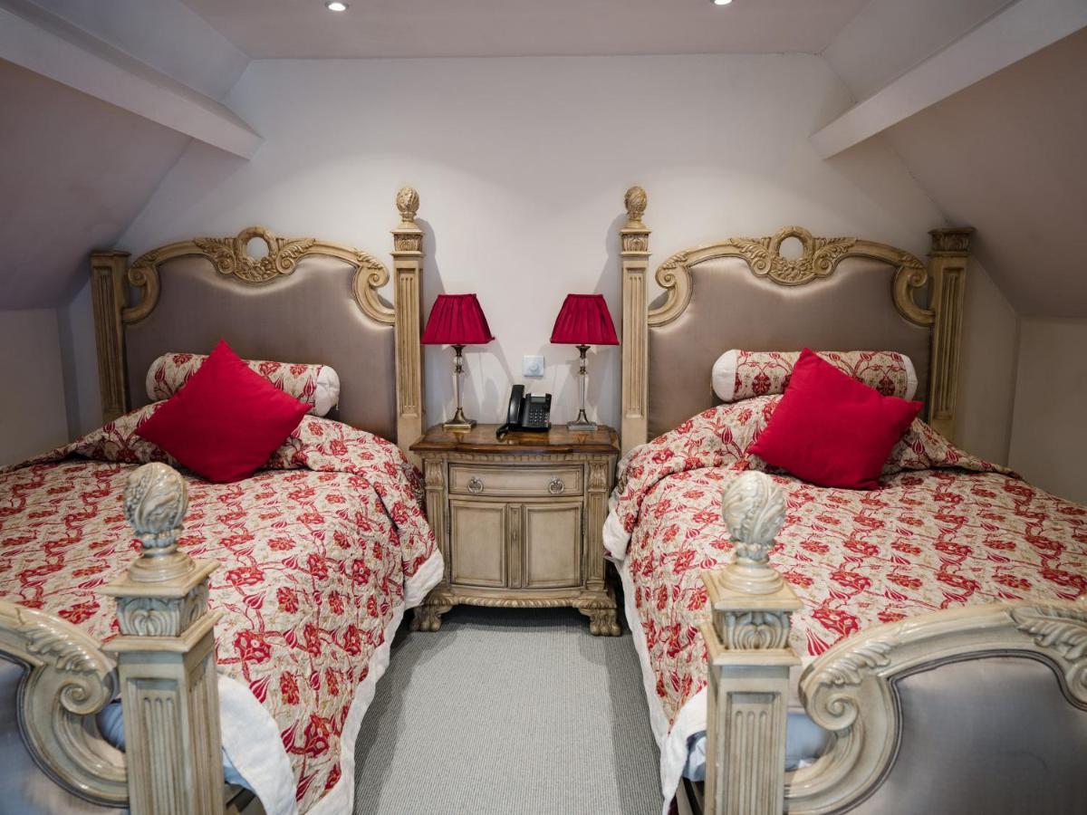 Berwick Lodge Алмондсбери Экстерьер фото